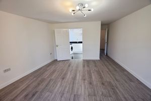 Lounge/Diner- click for photo gallery